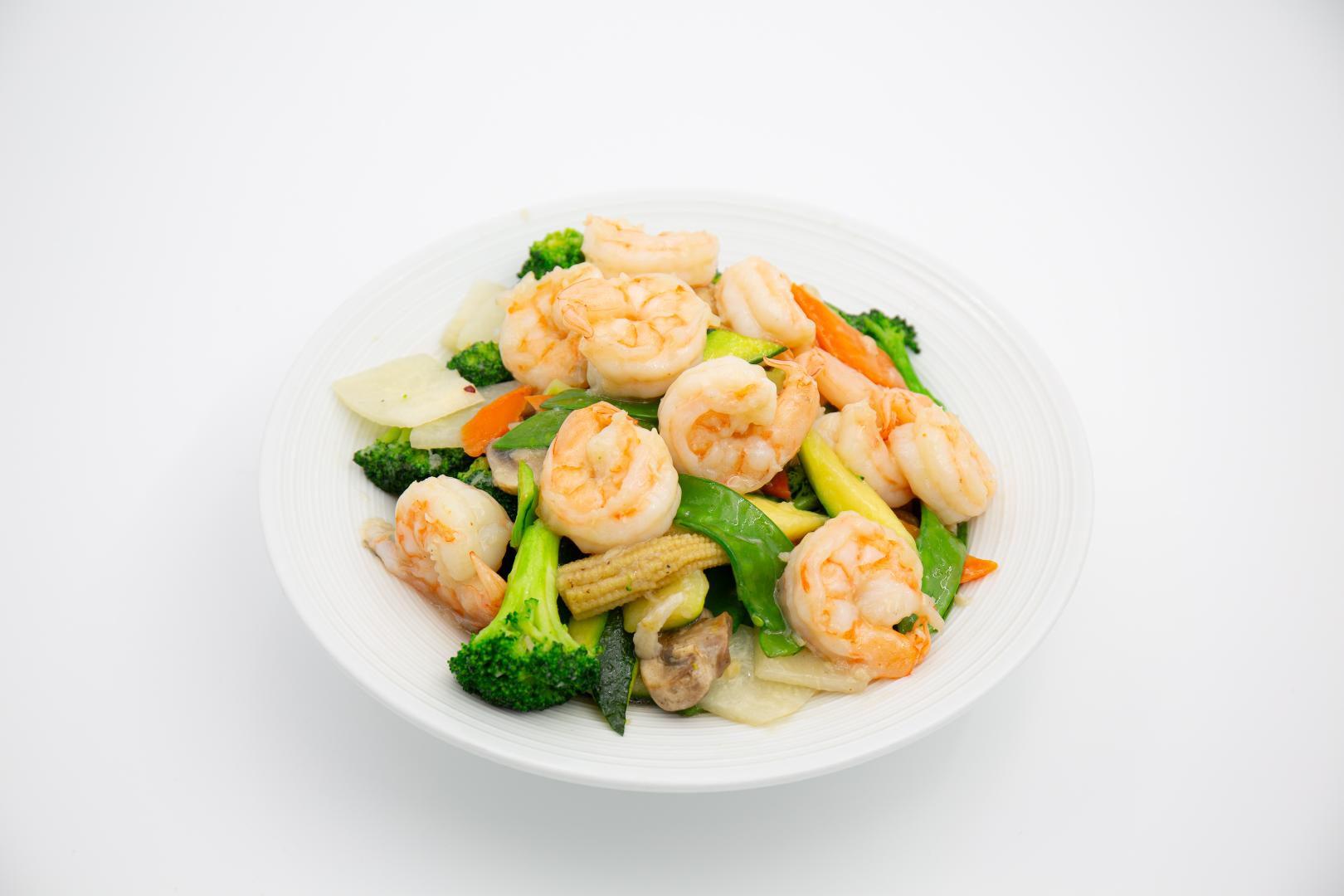 sauteed shrimp with  vegetable